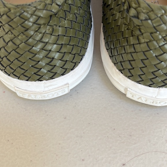 Talbots sneakers Hilly woven  size 8 EUC - Picture 6 of 10